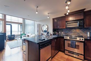 Photo 5: 313 7 RIALTO Court in New Westminster: Quay Condo for sale in "Murano Lofts" : MLS®# R2251605
