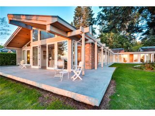 Photo 18: 2599 CRESCENT DR in Surrey: Crescent Bch Ocean Pk. House for sale (South Surrey White Rock)  : MLS®# F1409827