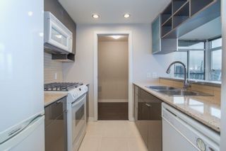 Photo 10: 3205 928 BEATTY Street in Vancouver: Yaletown Condo for sale in "The Max" (Vancouver West)  : MLS®# R2244754