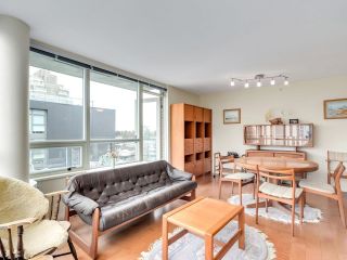 Photo 5: 1102 1570 W 7TH Avenue in Vancouver: Fairview VW Condo for sale in "Terraces on 7th" (Vancouver West)  : MLS®# R2749831