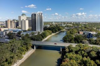Photo 5: 806 390 Assiniboine Avenue in Winnipeg: Downtown Condominium for sale (9A)  : MLS®# 202128061