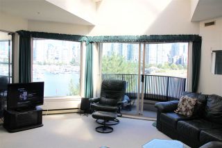 Photo 2: 411 1859 SPYGLASS PLACE in Vancouver: False Creek Condo for sale (Vancouver West)  : MLS®# R2100993