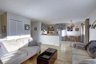 Photo 16: 6735 Coach Hill Road SW in Calgary: Coach Hill Semi Detached for sale : MLS®# A1045040