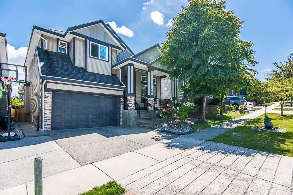 Main Photo: 7760 146 Avenue in Surrey: East Newton House for sale : MLS®# R2544299