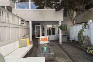 Photo 3: 105 1525 PENDRELL Street in Vancouver: West End VW Condo for sale in "CHARLOTTE GARDENS" (Vancouver West)  : MLS®# R2495970
