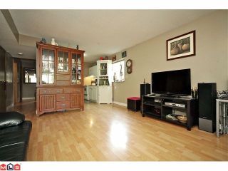 Photo 8: 11310 Surrey Road in Surrey: House for sale : MLS®# F1224105