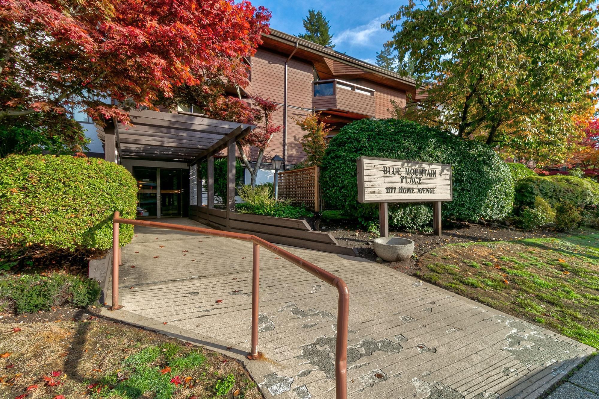 Main Photo: 311 1177 HOWIE Avenue in Coquitlam: Central Coquitlam Condo for sale : MLS®# R2663738