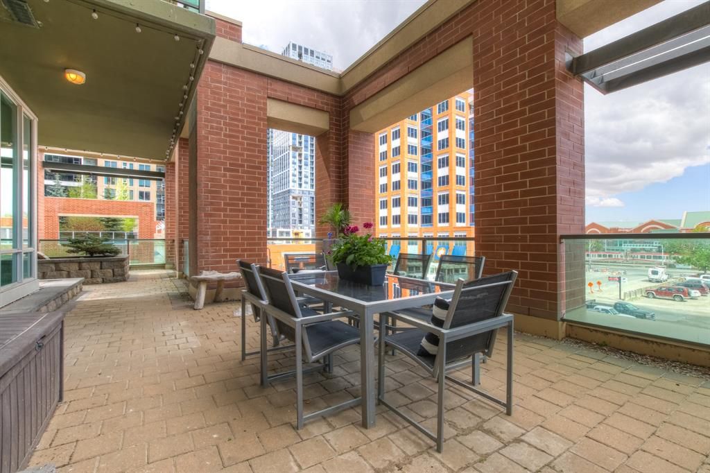 Main Photo: 205 1410 1 Street SE in Calgary: Beltline Apartment for sale : MLS®# A1109879