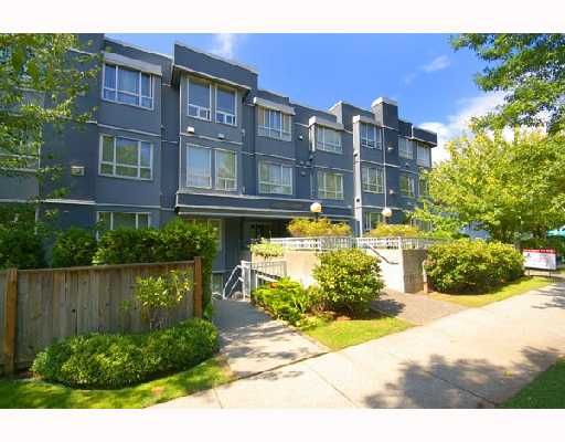 Main Photo: 205 3 N GARDEN Drive in Vancouver: Hastings Condo for sale in "GARDEN COURT" (Vancouver East)  : MLS®# V664441