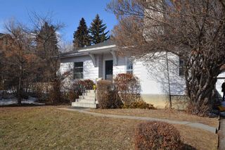 Photo 1: 1104 Sifton Boulevard SW in Calgary: Elbow Park Detached for sale : MLS®# A2103641