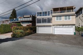 Photo 19: 2338 MARINE Drive in West Vancouver: Dundarave 1/2 Duplex for sale : MLS®# R2271330