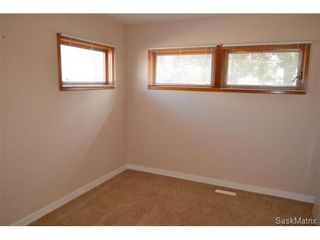 Photo 8: 3 Oliver CRES in Saskatoon: Greystone Heights Single Family Dwelling for sale (Saskatoon Area 02)  : MLS®# 470115