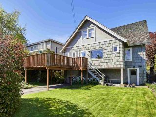 Photo 4: 1764 W 57TH Avenue in Vancouver: South Granville House for sale (Vancouver West)  : MLS®# R2366542