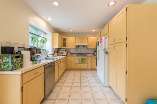 Photo 5: 6191 MARTYNIUK Place in Richmond: Woodwards House for sale : MLS®# R2193136