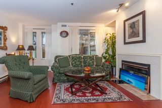 Photo 2: D 3441 E 43RD Avenue in Vancouver: Killarney VE Townhouse for sale (Vancouver East)  : MLS®# R2029018