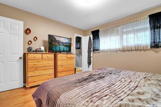 Photo 12: 210 Milne Street North in Regina: Normanview Residential for sale : MLS®# SK944918