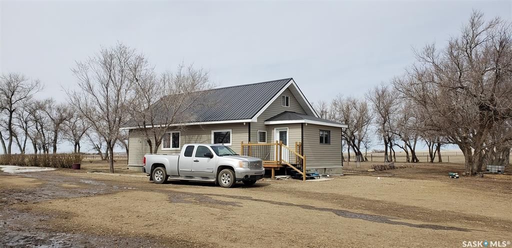 Main Photo: Hazenmore East Acreage in Pinto Creek: Residential for sale (Pinto Creek Rm No. 75)  : MLS®# SK922474