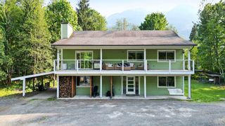 Photo 5: 14605 SQUAMISH VALLEY Road in Squamish: Upper Squamish House for sale in "Squamish Valley" : MLS®# R2791767