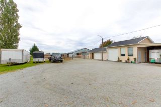 Photo 3: 13479 SHARPE Road in Pitt Meadows: North Meadows PI House for sale : MLS®# R2420820