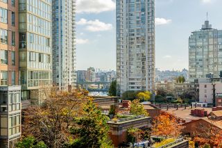 Photo 16: PH2 1226 HAMILTON Street in Vancouver: Yaletown Condo for sale in "GREENWICH PLACE" (Vancouver West)  : MLS®# R2843649