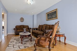 Photo 7: 4867 Rathkeale Road in Mississauga: East Credit House (2-Storey) for sale : MLS®# W8227692