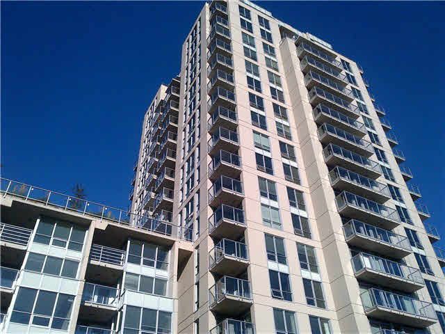 Main Photo: 315 135 E 17TH Street in North Vancouver: Central Lonsdale Condo for sale : MLS®# V1123199