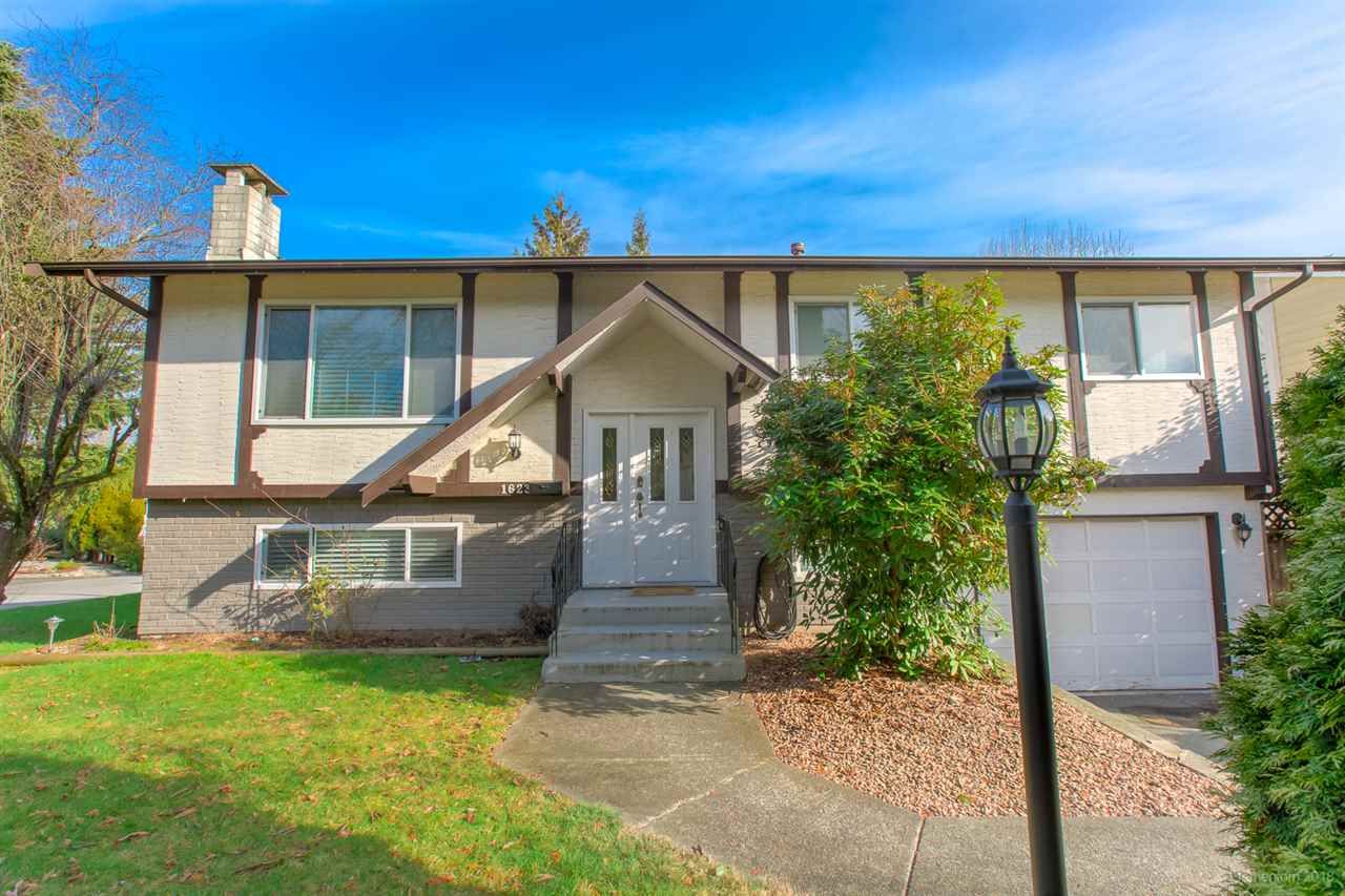 Main Photo: 1623 TAYLOR Street in Port Coquitlam: Lower Mary Hill House for sale : MLS®# R2435811