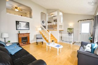 Photo 5: 35 Rothsay Court in Lower Sackville: 25-Sackville Residential for sale (Halifax-Dartmouth)  : MLS®# 202208266