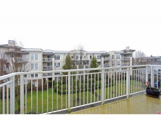 Photo 10: 405 20189 54TH Avenue in Langley: Langley City Condo for sale in "Catilina Gardens" : MLS®# F1300165