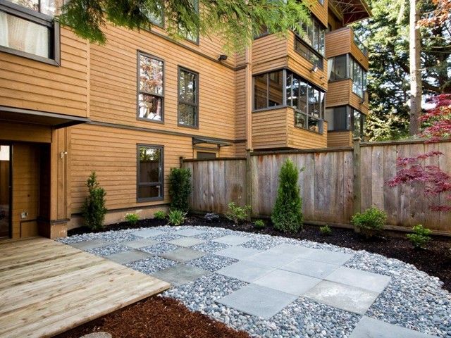 Main Photo: # 105 1435 NELSON ST in Vancouver: West End VW Condo for sale in "WESTPORT" (Vancouver West)  : MLS®# V1004825
