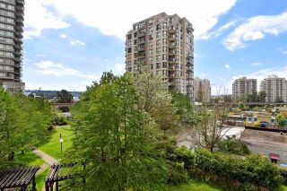 Photo 19: 402 838 AGNES Street in New Westminster: Downtown NW Condo for sale : MLS®# R2221116