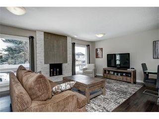 Photo 8: 300 BRACEWOOD Road SW in Calgary: Braeside House for sale : MLS®# C4107454
