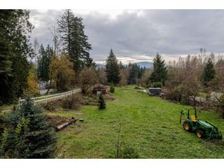 Photo 3: 37471 ATKINSON Road in Abbotsford: Sumas Mountain House for sale : MLS®# R2220193
