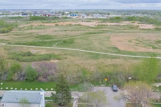 Photo 28: 230 Devonshire Drive in Winnipeg: Lakeside Meadows Residential for sale (3K)  : MLS®# 202313674