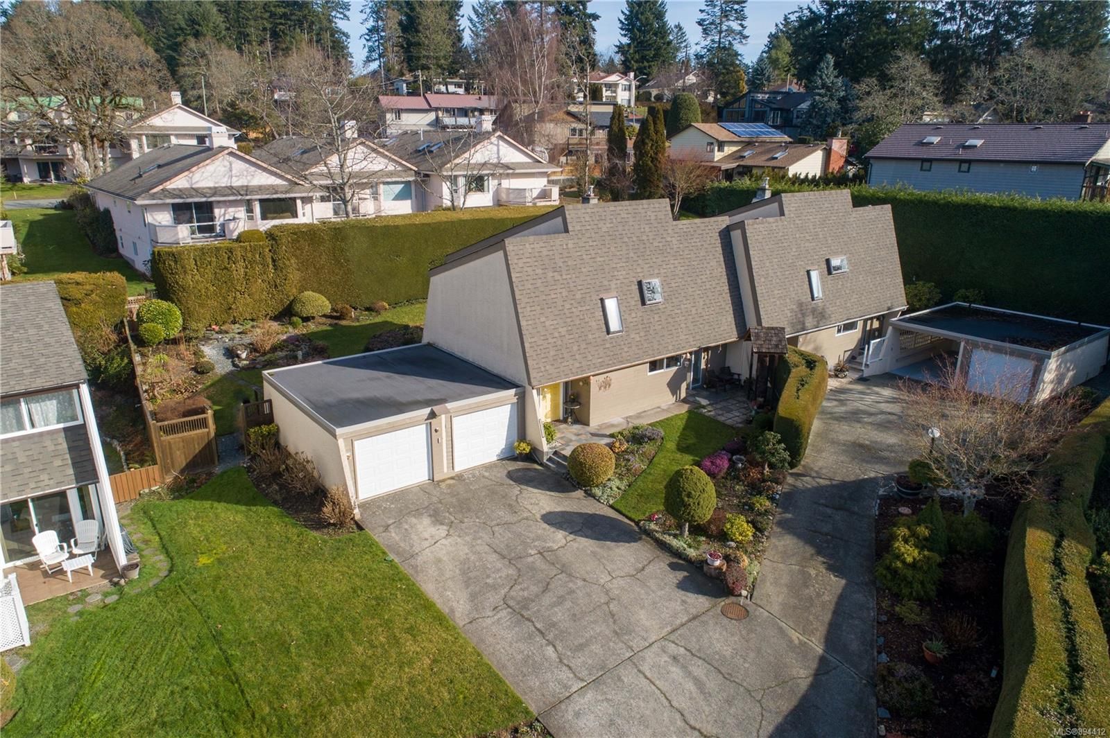 Main Photo: 24 5951 Lakes Rd in Duncan: Du East Duncan Row/Townhouse for sale : MLS®# 894412