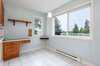 Photo 6: 785 Williams Rd in Courtenay: CV Courtenay East House for sale (Comox Valley)  : MLS®# 942224