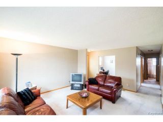 Photo 9: 627 Melrose Avenue West in WINNIPEG: Transcona Residential for sale (North East Winnipeg)  : MLS®# 1511875