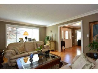 Photo 7: 12749 OCEAN CLIFF DR in Surrey: Crescent Bch Ocean Pk. House for sale (South Surrey White Rock)  : MLS®# F1439244