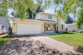 Photo 1: 54 Linacre Road in Winnipeg: Fort Richmond Residential for sale (1K)  : MLS®# 202218034