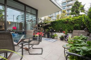Photo 3: 101 162 VICTORY SHIP Way in North Vancouver: Lower Lonsdale Condo for sale in "ATRIUM AT THE PIER" : MLS®# R2710846
