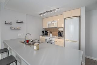Photo 11: 2509 788 HAMILTON Street in Vancouver: Downtown VW Condo for sale in "TV Towers 1" (Vancouver West)  : MLS®# R2877267