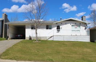 Photo 1: 10 FIRTH Crescent in Mackenzie: Mackenzie -Town House for sale (Mackenzie (Zone 69))  : MLS®# R2579475