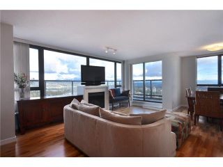 Photo 2: 3002 7063 HALL Avenue in Burnaby: Highgate Condo for sale in "EMERSON BY BOSA" (Burnaby South)  : MLS®# V868740