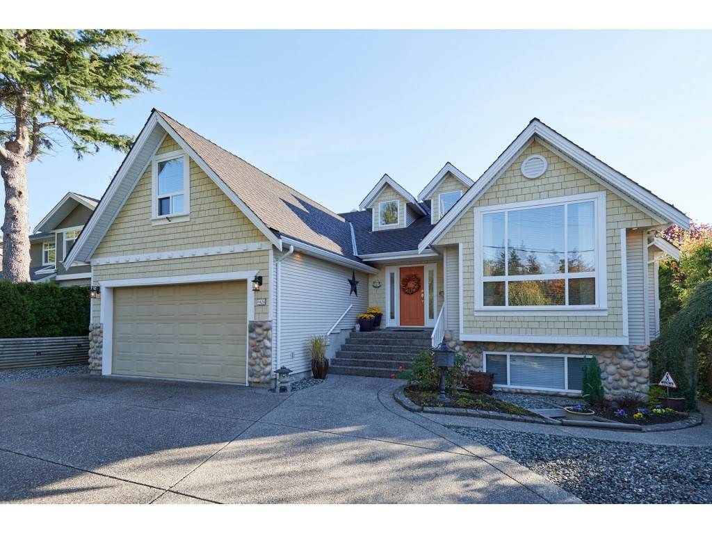 Main Photo: 1424 BISHOP Road: White Rock House for sale in "WHITE ROCK" (South Surrey White Rock)  : MLS®# R2540796