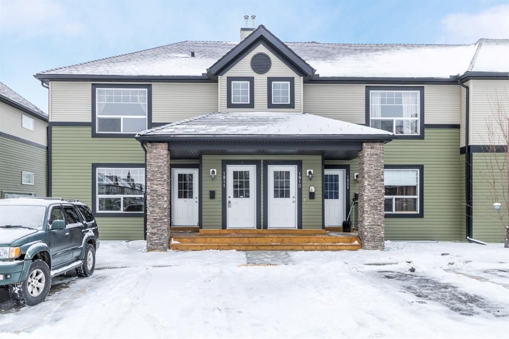 Main Photo: 1811 140 Sagewood Boulevard SW: Airdrie Row/Townhouse for sale : MLS®# A1189804