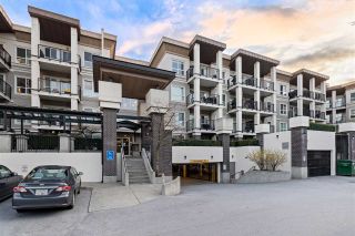 Photo 1: 212 9655 KING GEORGE Boulevard in Surrey: Whalley Condo for sale (North Surrey)  : MLS®# R2548909