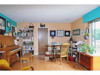 Photo 5: 21741 HOWISON AV in Maple Ridge: West Central House for sale : MLS®# V942196