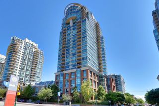 Main Photo: 1002 1088 QUEBEC Street in Vancouver: Downtown VE Condo for sale in "THE VICEROY" (Vancouver East)  : MLS®# R2877603