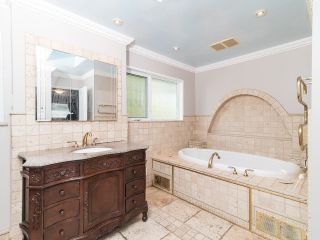 Photo 11: 10780 BURBANK Drive in Delta: Nordel House for sale in "CANTERBURY HEIGHTS" (N. Delta)  : MLS®# R2844493