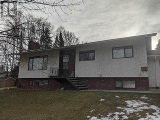 Photo 1: 4599 AZURE AVENUE in Prince George: House for sale : MLS®# R2834872